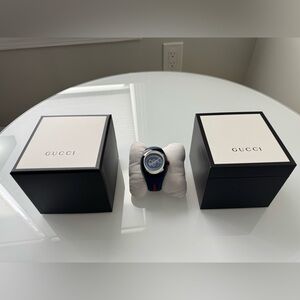 Gucci Watch - Blue
